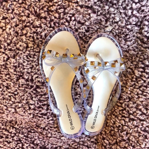 Wild Diva Lounge Shoes - Wild Diva Lounge silver bling jelly flip flops 7